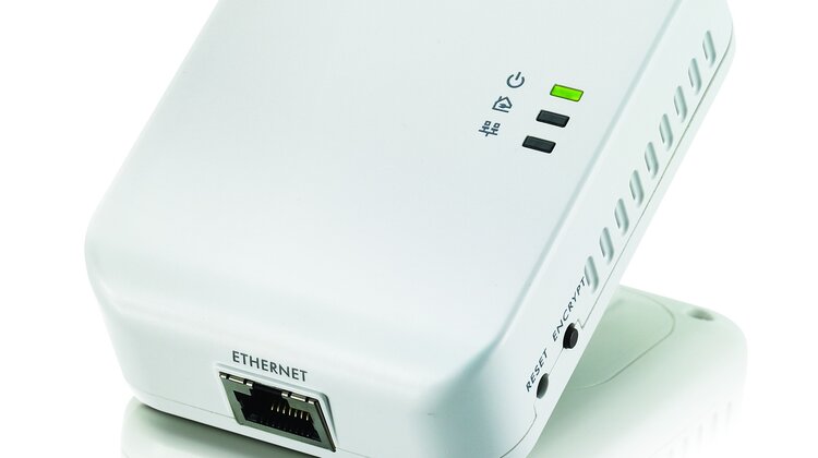 Multimedia HD z gniazdka elektrycznego – Powerline ZyXEL PLA-401 v4 technologie, towary konsumpcyjne - Firma ZyXEL Communications prezentuje najnowszą wersję adaptera powerline, umożliwiającego stworzenie domowej sieci z wykorzystaniem instalacji elektrycznej. ZyXEL PLA-401 v4 dzięki swoim możliwościom i funkcjom może być używany także w przypadku tak wymagających zastosowań, jak strumieniowa transmisja wideo w jakości HD.