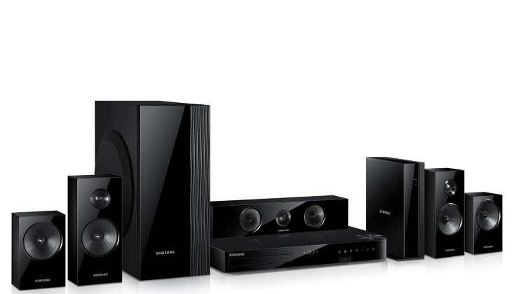Moc dźwięku i niezrównana jakość obrazu w nowych zestawach kina domowego Samsung z odtwarzaczem Blu-ray 3D