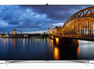 Samsung Smart TV i pilotów kilka nowe produkty, usługi, technologie - Możliwość wyboru, w jaki sposób będziemy sterowali telewizorem to przejaw nowej, demokratycznej ery w komunikacji człowieka z urządzeniem. Możemy w telewizorach Samsung Smart TV z serii F7000 i F8000 oraz wyższych wykorzystywać do tego własny głos ale także gesty dłoni. Nie dość więc, że mamy do wyboru kilka różnych pilotów, to sami możemy zastąpić pilota.