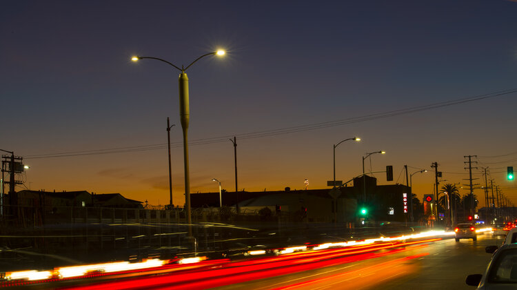 Ericsson i Philips łączą siły, aby rozjaśnić miasta i zapewnić szerokopasmową łączność mobilną poprzez inteligentne oświetlenie ulic nowe produkty, usługi, technologie - 