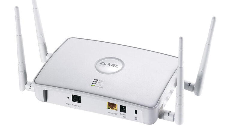 Wydajna sieć bezprzewodowa w biurze i hali magazynowej dzięki rozwiązaniom ZyXELa nowe produkty, usługi, internet - Firma Atrasys Sp. z o.o. stworzyła infrastrukturę sieciową z użyciem produktów ZyXELa dla firmy zajmującej się serwisem technicznym transportu lotniczego. Wdrożone rozwiązanie zapewniło wydajny, bezprzewodowy dostęp do Internetu dla wszystkich pracowników hali magazynowej oraz biura centrali firmy.