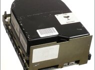 Pierwsze w Polsce muzeum historii komputerów i informatyki uzupełnione o kolekcję historycznych nośników danych zainteresowania, hobby, technologie - Pamięć drutowa z 1965 roku, dysk twardy IBM z 1985 o pojemności 30 megabajtów, czy taśmy magnetyczne ze słynnego komputera Odra – to