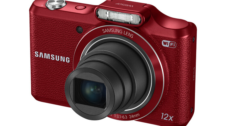 Samsung SMART Camera WB35F i WB50F dostępne w Polsce nowe produkty, usługi, technologie - Firma Samsung wprowadziła na polski rynek dwa nowe aparaty z serii WB. WB35F to poręczny, kompaktowy aparat z 12-krotnym zoomem optycznym i 16-megapikselową matrycą CCD umożliwiającą rejestrację ostrych zdjęć o niezwykle żywych barwach. Model WB50F wyposażono dodatkowo w odchylaną lampę błyskową, która pozwala na uzyskiwanie miękko i naturalnie doświetlonych ujęć.
