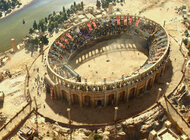 Koloseum, gladiatorzy i…zakrzywiony telewizor