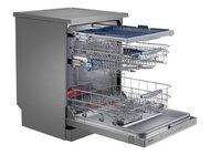 Samsung wprowadza na rynek nową generację urządzeń kuchennych Chef Collection nowe produkty, usługi, technologie - Samsung Electronics zaprezentował podczas targów IFA 2014 nową linię wysokiej klasy urządzeń kuchennych Chef Collection, powstałych we współpracy z najlepszymi kucharzami świata. Nowe produkty umożliwiają m. in. precyzyjną kontrolę temperatury, są wygodniejsze w obsłudze, a nowa zmywarka Samsung WaterWall zapewnia idealną czystość naczyń.