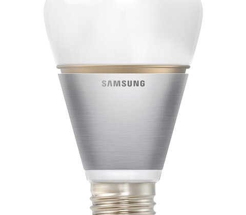 Kup 5 w cenie 3 - promocja żarówek Samsung LED technologie, technologie - Samsung Electronics razem z siecią LEROY MERLIN POLSKA przygotowali specjalną promocję dla konsumentów, którzy chcieliby wymienić tradycyjne