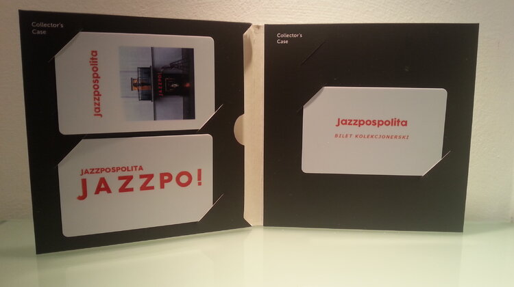 dCards – cyfrowa muzyka na kolekcjonerskich kartach od NuPlays nowe produkty, usługi, zainteresowania, hobby - NuPlays.pl, platforma z muzyką, biletami i gadżetami muzycznymi wprost od artystów i wytwórni, wprowadza dCard – kolekcjonerskie karty, dzięki którym artyści i wytwórnie mogą zaoferować cyfrowe treści w fizycznej, kolekcjonerskiej postaci.