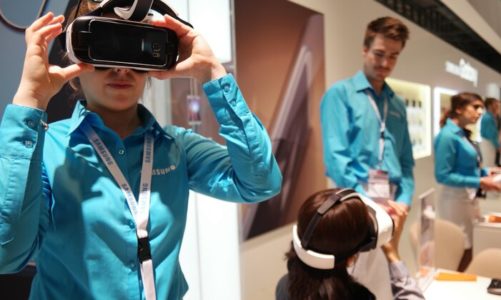 Samsung wprowadza Gear VR Innovator Edition współpracujące ze smartfonami GALAXY S6 i S6 Edge