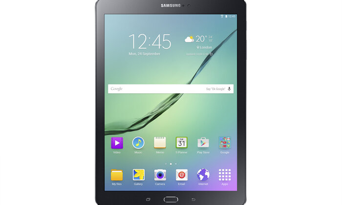 Samsung prezentuje tablet Galaxy Tab S2 nowe produkty, usługi, technologie - Firma Samsung Electronics poinformowała o wprowadzeniu na rynek najnowszego tabletu Galaxy Tab S2. Ekran Super AMOLED, w który został wyposażony tablet tym razem zoptymalizowano do czytania i przeglądania wszelkich treści multimedialnych. Galaxy Tab S2 charakteryzuje się eleganckim wzornictwem z najcieńszą i najlżejszą metalową ramką na rynku. Wysoka wydajność urządzenia pozwoli użytkownikom na wypróbowanie nowych, zwiększających efektywność metod pracy i korzystanie z wielozadaniowości.