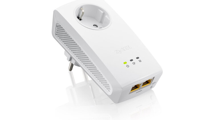 ZyXEL prezentuje pierwsze urządzenie Powerline z dwoma portami gigabitowymi nowe produkty, usługi, internet - ZyXEL prezentuje adapter PLA5256, który oferuje użytkownikom domowym prawdziwą gigabitową sieć plug-and-play. Urządzenie o wydajności 1000 Mbps wyposażone zostało w gniazdko zasilania i w dwa porty ethernet. Jest to pierwsze gigabitowe rozwiązanie Powerline na rynku, które zaprojektowane z myślą o użytkowniku umożliwia podłączenie kilku urządzeń i nie ogranicza ilości domowych gniazdek elektrycznych.