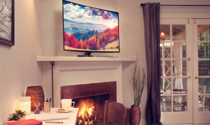 Od kineskopu na meblościance do dzieła sztuki w sercu salonu