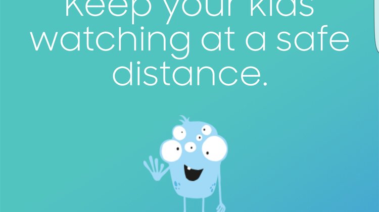 Samsung wprowadza aplikację chroniącą wzrok nowe produkty, usługi, technologie - Każdego dnia spędzamy wiele godzin patrząc w ekrany naszych smartfonów i tabletów. Nie wszyscy jednak wiedzą, jak poprawnie powinno korzystać się z tych urządzeń, aby nie narażać się na problemy ze wzrokiem. Aplikacja Samsung Safety Screen pomaga użytkownikom urządzeń mobilnych utrzymywać optymalną odległość ekranu od oczu, co jest niezwykle ważne dla ich zdrowia. Szczególnie w przypadku dzieci i młodzieży.