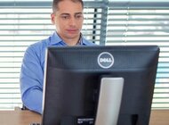 Rozrasta się Centrum Technologiczne Rossmanna nowe produkty, usługi, praca - Czternastu nowych programistów rozpocznie pracę w Centrum Technologicznym Rossmanna od 1 sierpnia. To efekt projektu ZaprogramujSię 3.0, którego celem było wybranie osób mających tworzyć m.in. strony internetowe, aplikacje mobilne, czy rozbudowane sieci informatyczne dla lidera rynku drogeryjnego w Polsce.