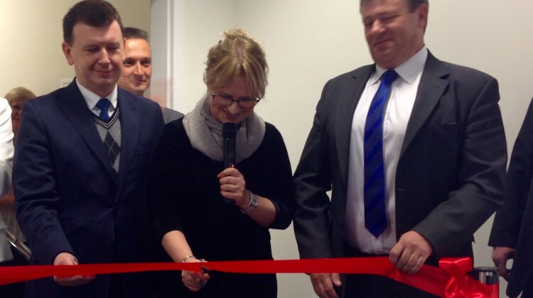 Netia inwestuje i działa lokalnie