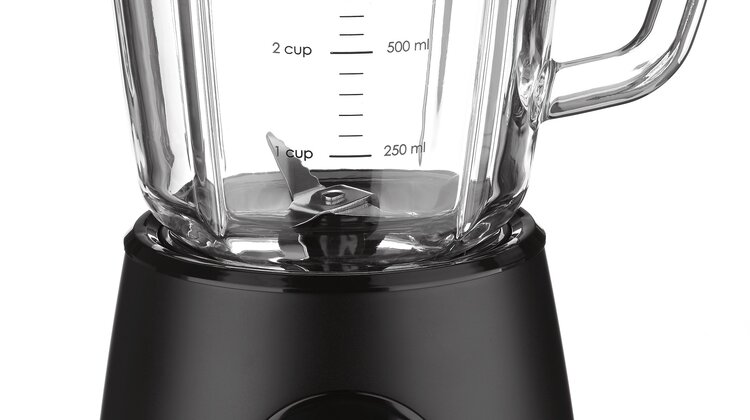 Przygotuj sylwestrowe przyjęcie z urządzeniami Amica! wydarzenia, styl życia - Ostatni dzień roku to rewelacyjna okazja do zabawy w gronie przyjaciół. Gospodarz imprezy nie powinien jednak czekać na swoich gości z pustymi rękami! Jakie przekąski przyrządzić, by zachwycić znajomych, nie spędzając jednocześnie wiele czasu w kuchni? Najlepiej, wybrać takie potrawy, w których przygotowaniu mogą pomóc, a nawet częściowo nas wyręczyć – sprzęty kuchenne Amica.