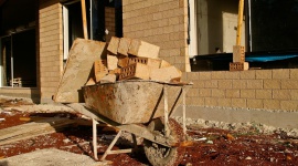 Techniczne zawody z przyszłością: murarz-tynkarz Kariera, LIFESTYLE - O specyfice pracy, możliwościach kształcenia oraz zakresie obowiązków murarza-tynkarza opowiada Czesław Krzyśków, Specjalista ds. Szkoleń z Akademii Technicznej PPG Deco.