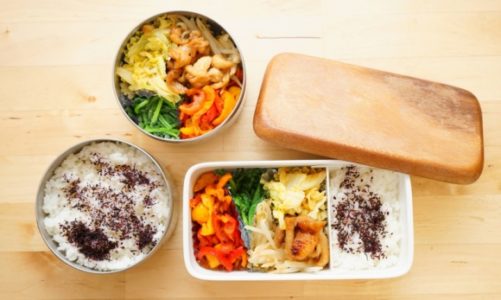 Tofu, owoce morza, sery i grillowane mięso, czyli co uczniowie jedzą na stołówka