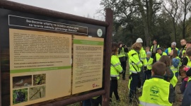 Ekolekcje w kopalni przywróconej naturze BIZNES, Edukacja - Blisko 50 gatunków ptaków, dziki, sarny i borsuki – m.in. takie zwierzęta można spotkać w pobliżu Żwirowni Bierawa (woj. opolskie). Na co dzień kopalnia jest czynnym zakładem wydobywczym, od teraz będzie także miejscem edukacji ekologicznej
