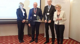 STEICO laureatem konkursu „Szkoła dla pracodawców - pracodawcy dla szkoły” BIZNES, Edukacja - Konkurs „Szkoła dla pracodawców - pracodawcy dla szkoły”, w którym firma STEICO i szkoła z jej patronacką klasą, zdobyły I miejsce, pokazuje, że współpraca pomiędzy szkolnictwem zawodowym a przemysłem przynosi wymierne korzyści.