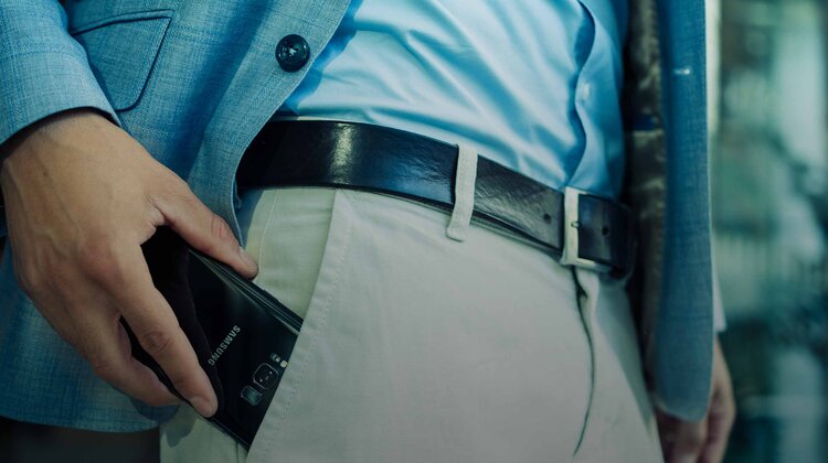 Dekalog mobilnego bezpieczeństwa – 10 reguł, które pozwolą zadbać o to, by dane na Twoim smartfonie pozostały… Twoje