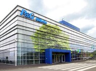 Fabryka Gillette w Łodzi wspiera kobiety z branży technologicznej praca, technologie - Procter & Gamble – globalny lider branży FMCG od lat wspierający równość płci – już po raz drugi otwiera przed studentkami politechnik, drzwi do kariery w największej fabryce Gillette na świecie. Właśnie trwa rekrutacja do programu Future Female Leader zainicjowanego przez koncern P&G, by przełamywać stereotypowe myślenie, zapewniać równowagę na rynku pracy i zachęcać kobiety do łączenia swojej przyszłości z sektorem technologiczno-inżynieryjnym.