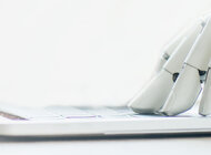 ING tworzy roboty dla klientów technologie, ekonomia/biznes/finanse - ING pomaga klientom usprawniać procesy wewnętrzne z wykorzystaniem robotyki za pomocą autorskiego rozwiązania RoboPlatform. Nowe oprogramowanie klasy RPA (Robotics Process Automation) zostało stworzone w całości przez ING. Oferta w tym zakresie obejmuje usługi wdrożeniowe oraz narzędzie. Rozwiązanie skierowane jest do dużych i średnich przedsiębiorstw.