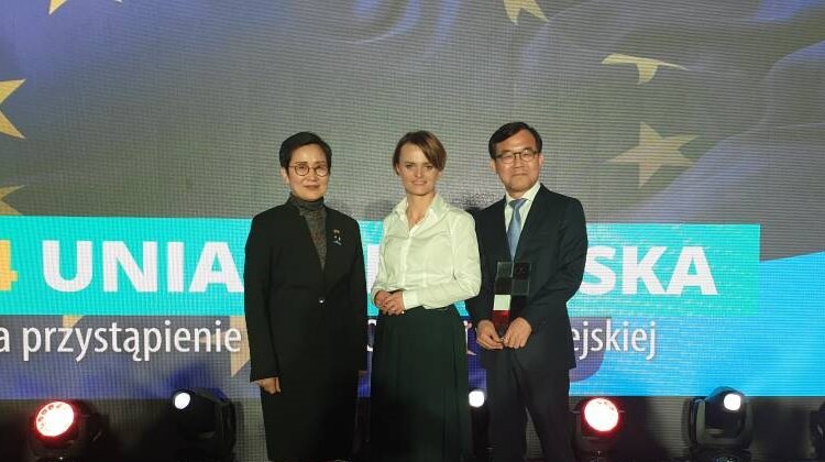 Samsung z nagrodą „Przedsiębiorca Transformacji” technologie, media/marketing/reklama - Poznań, Polska – 24 września 2019 roku –