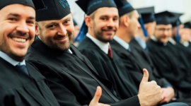 MBA bez znaków zapytania. Dni otwarte w Szkole Biznesu PW BIZNES, Edukacja - Szkoła Biznesu Politechniki Warszawskiej zaprasza na cykl dni otwartych, w trakcie których będzie można bliżej poznać pełną gamę programów edukacyjnych dla kadry zarządzającej i przedsiębiorców. Będzie to aż osiem spotkań z wykładowcami, gośćmi specjalnymi oraz absolwentami MBA.