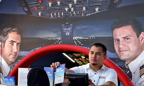 Gotowy do startu – nowy symulator lotu linii Emirates w centrum handlowym Dubai Mall