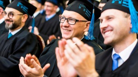 EMBA w Szkole Biznesu PW: N – jak Nowy Jork i Nowe korzyści dla managerów BIZNES, Edukacja - Szkoła Biznesu Politechniki Warszawskiej uruchomiła rekrutację na najbardziej prestiżowe studia dla managerów – Executive MBA. Nowością w ofercie EMBA jest m.in. wyjazd edukacyjny do Nowego Jorku.