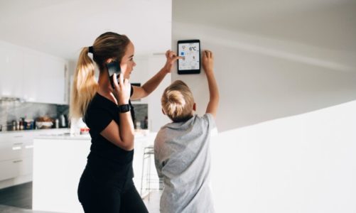 Badanie Ericsson: jaki ślad węglowy zostawiają urządzenia cyfrowe