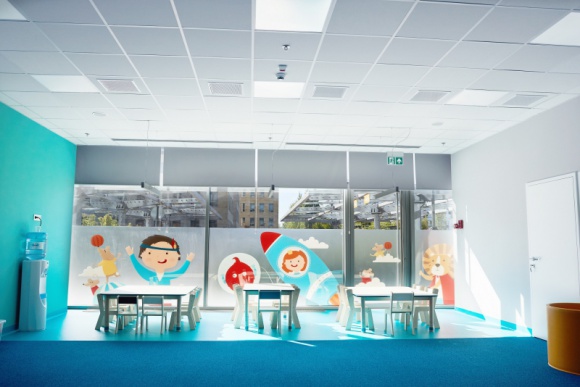 Wirtualna opieka nad dziećmi nowym benefitem na rynku pracownicznym BIZNES, Edukacja - W okresie pandemii, gdy sytuacja zmusza nas do pozostania w domu i pracy zdalnej, pracownikom trudno zaproponować jakiekolwiek udogodnienia pozapłacowe.