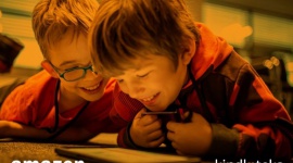 Już ponad 5 000 dzieci i nauczycieli skorzystało z warsztatów STEM Kindloteka BIZNES, Edukacja - Amazon przyłącza się do inicjatywy Ministerstwa Cyfryzacji i udostępnia bezpłatne warsztaty online. Z webinarów m.in. z zakresu edukacji STEM , także w wydaniu humanistycznym skorzystało już ponad 5 000 dzieci i nauczycieli.