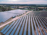 Energa Operator wybuduje magazyn energii w Czernikowie budownictwo, nieruchomości, technologie - Energa Operator rozpoczyna proces budowy magazynu energii w Czernikowie (woj. kujawsko-pomorskie), w pobliżu jednej z największych farm fotowoltaicznych w Polsce. Inwestycja realizowana jest w ramach współfinansowanego przez Unię Europejską projektu Smart Grid.