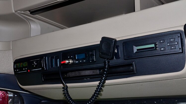 CB radio na cenzurowanym – co je zastąpi? praca, prawo - 